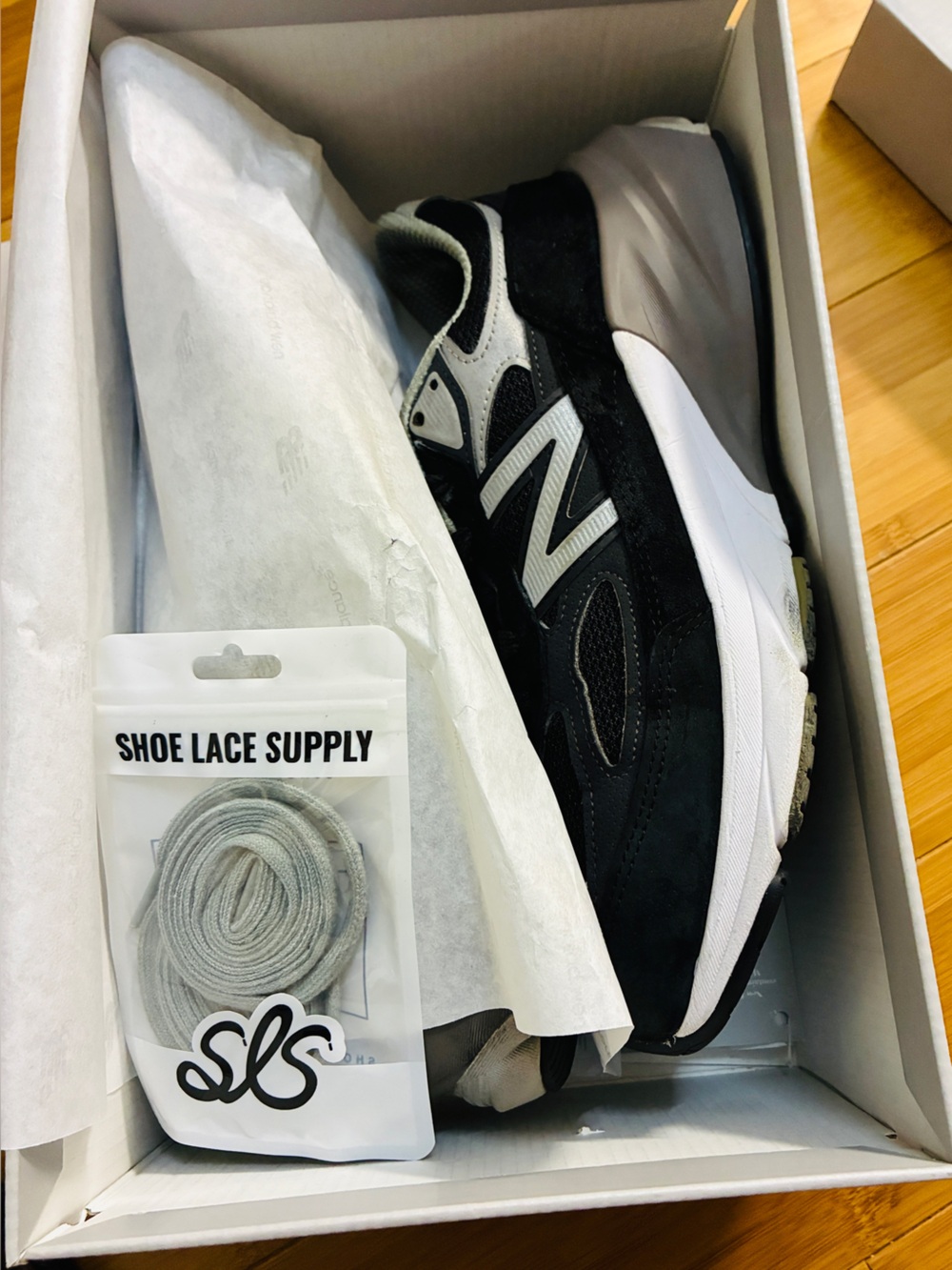 New Balance 990 v6 Black Men’s 8.5
